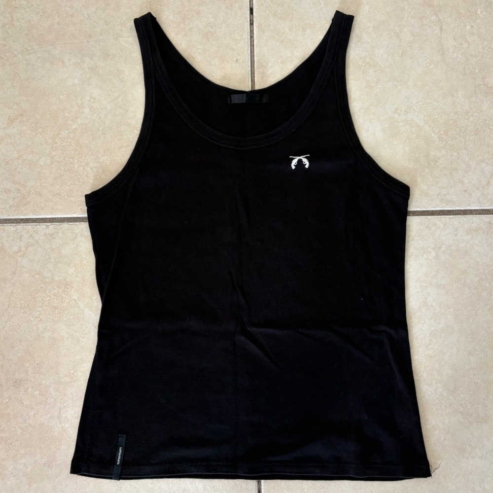 Roar guns Tank TopSize 4 US Large